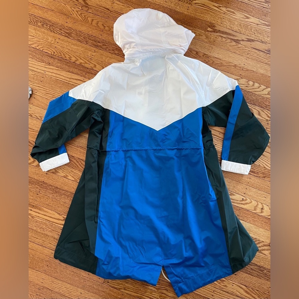 Tory Burch Rain Jacket NEW - Picture 5 of 9
